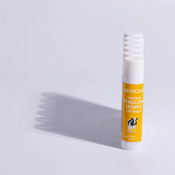 MooGoo Edible Lip Balm 5g – Tingling Honey