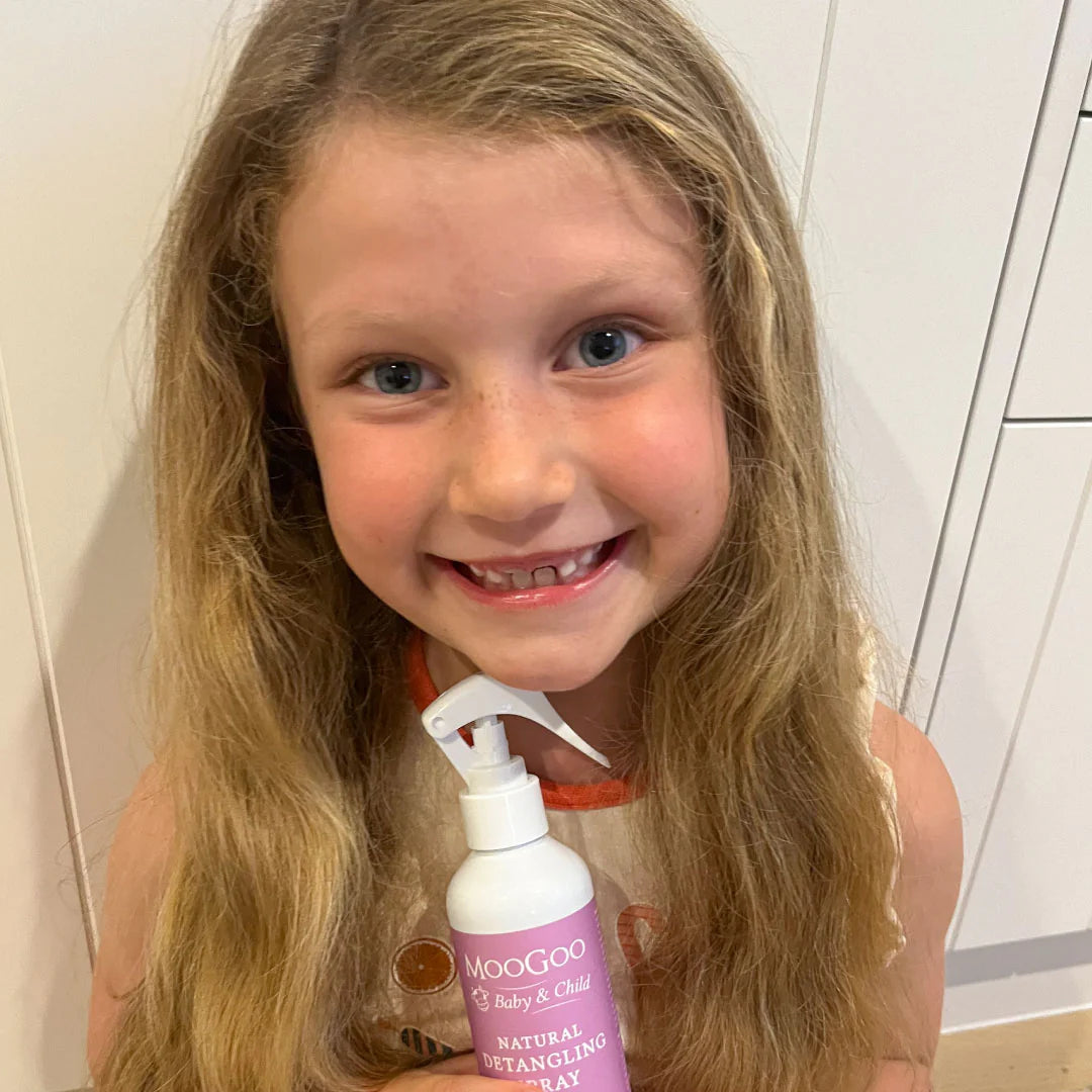 MooGoo Natural Detangling Spray 150ml