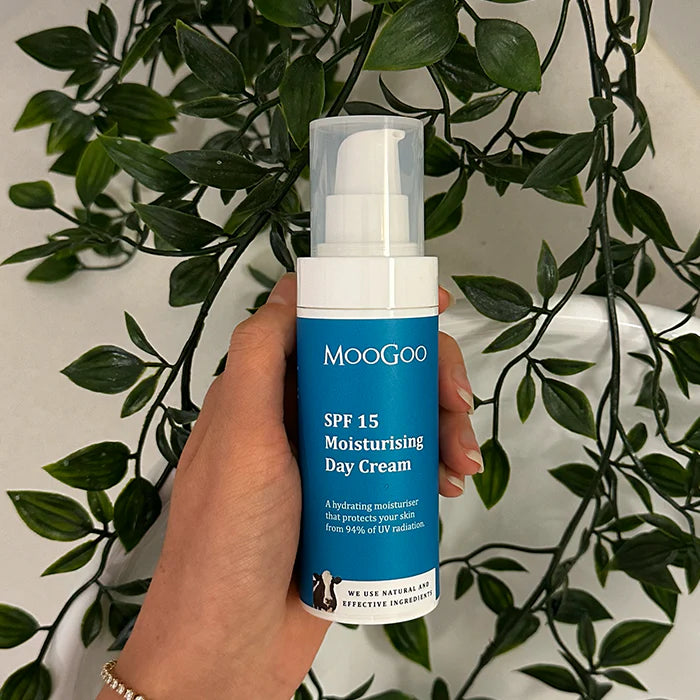 MooGoo SPF 15 Moisturising Day Cream 75g