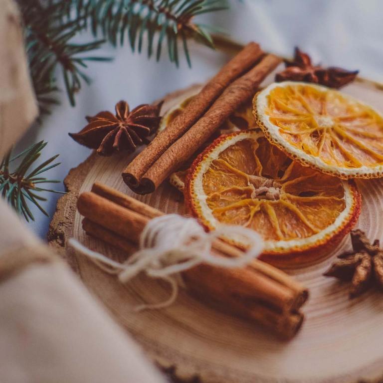 Absolute Aromas Spiced Citrus Aromatherapy Blend
